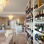 阿尔塔拉维斯塔酒店 酒店 马里纳-迪卡斯塔涅托
